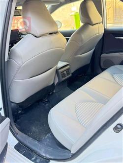 تۆیۆتا کامری